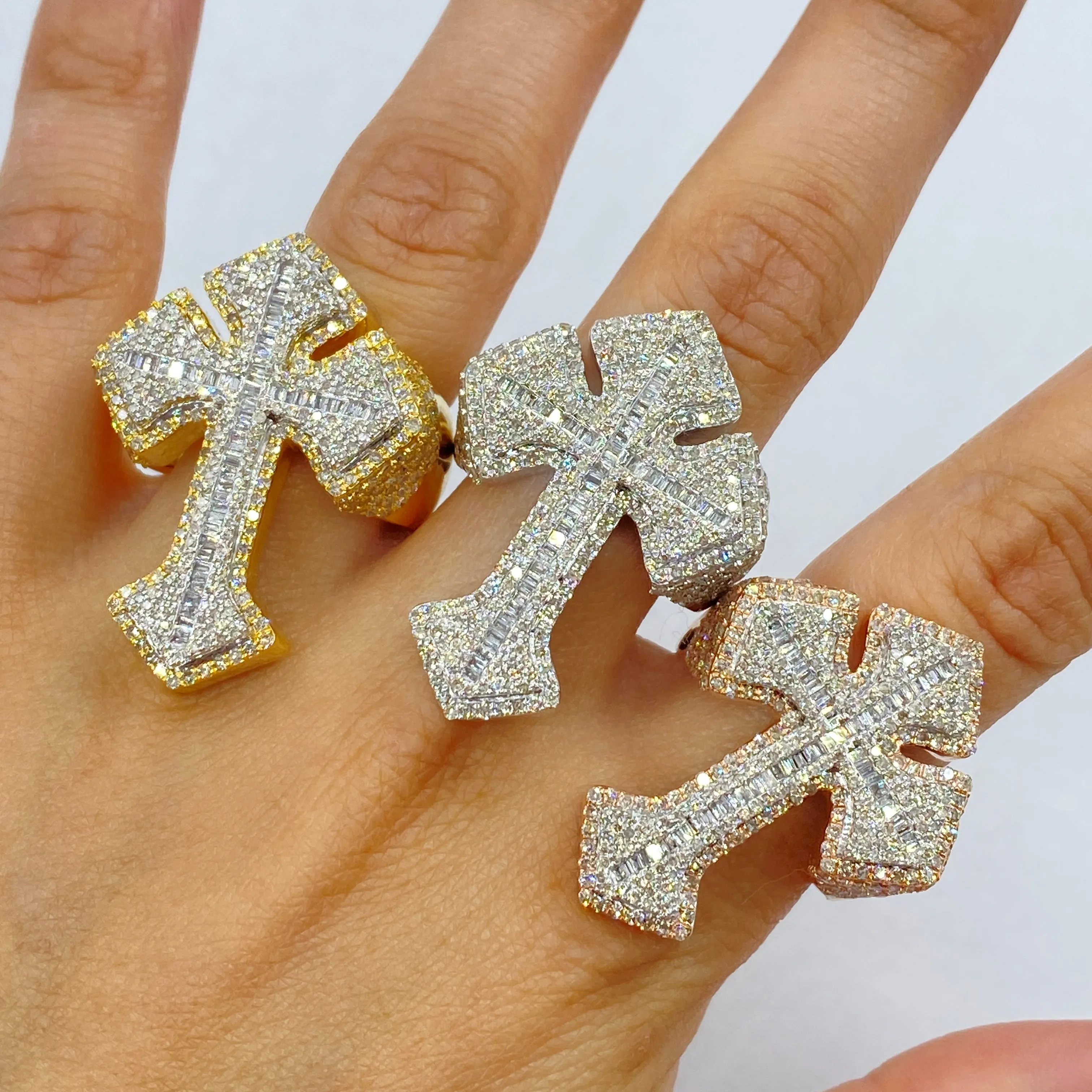 10K Bold Cross Diamond Ring