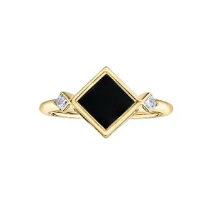 10K Yellow Gold Black Onyx and Canadian Diamond Ring