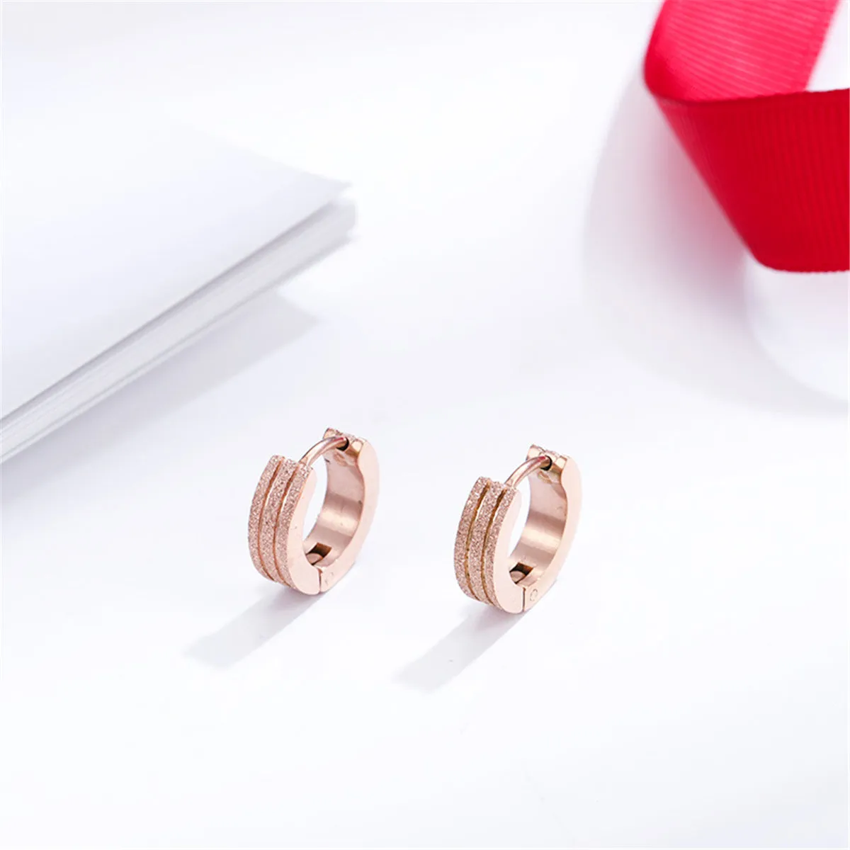 18K Rose Gold-Plated Frosted Huggie Earring