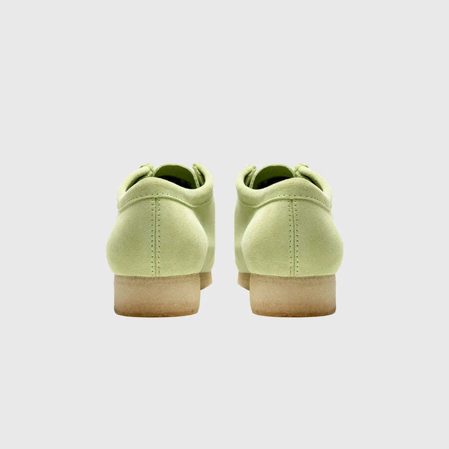 Clarks Men's Wallabee Pale Lime Suede 26175855