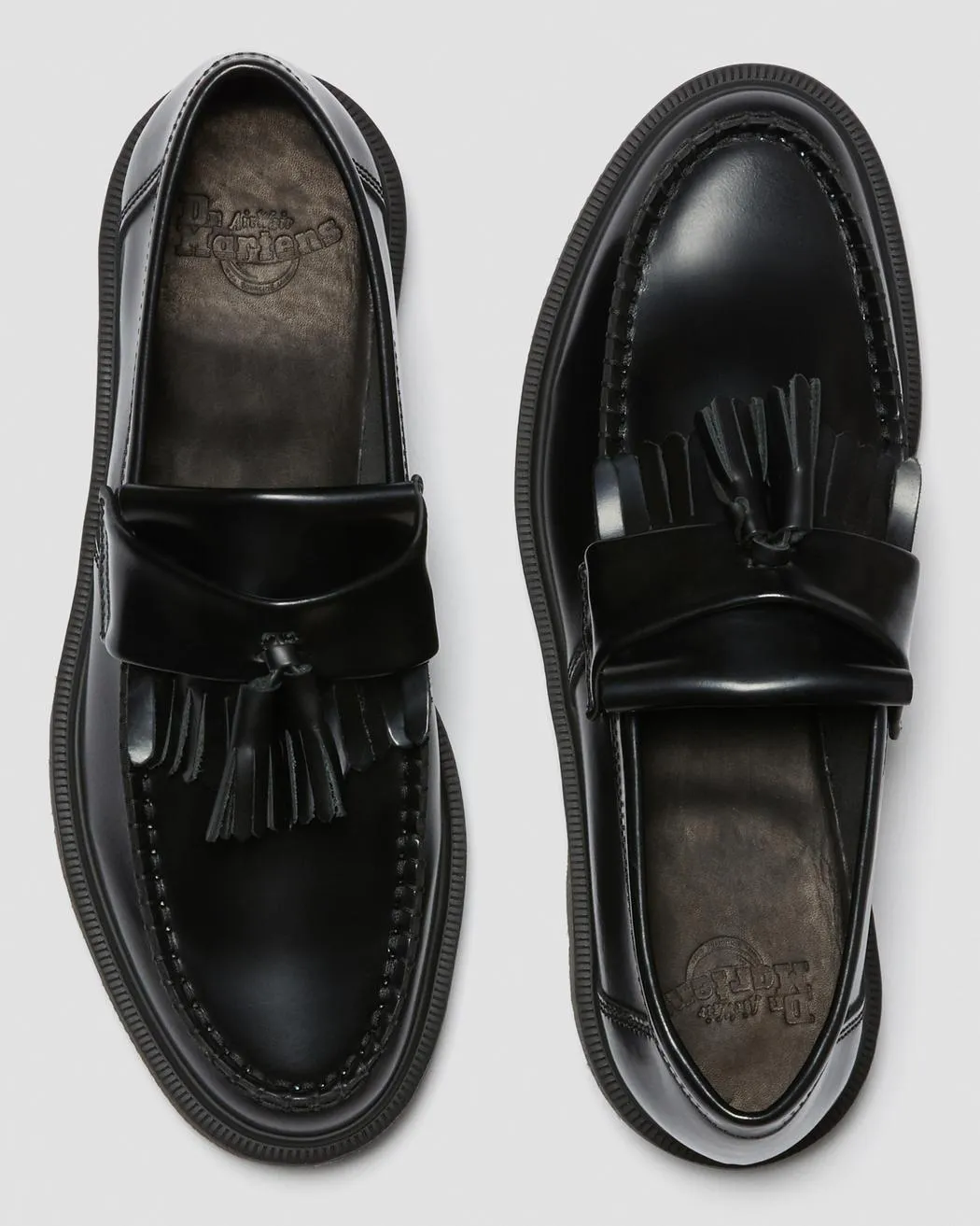 Dr. Martens Adrian Black Polished Smooth 14573001