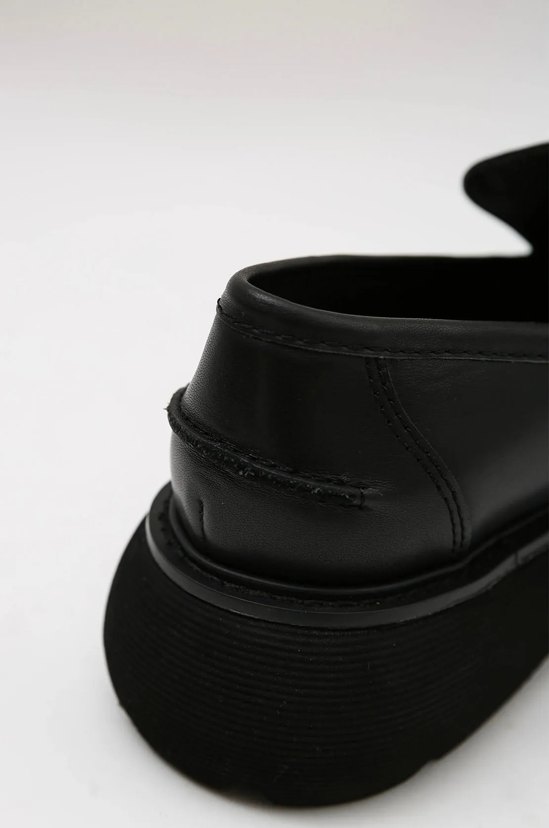 grid loafer / black