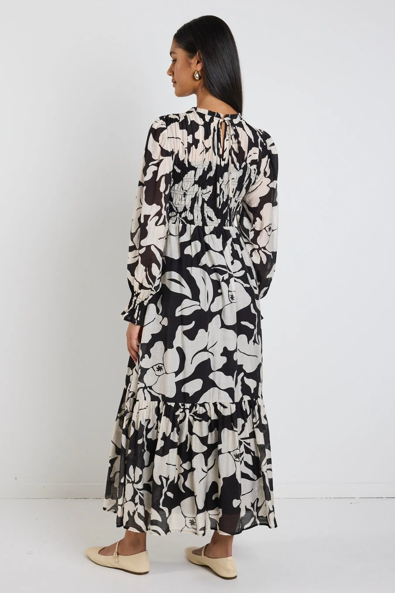 Limitless L/S Shirred Maxi Dress - Black Floral