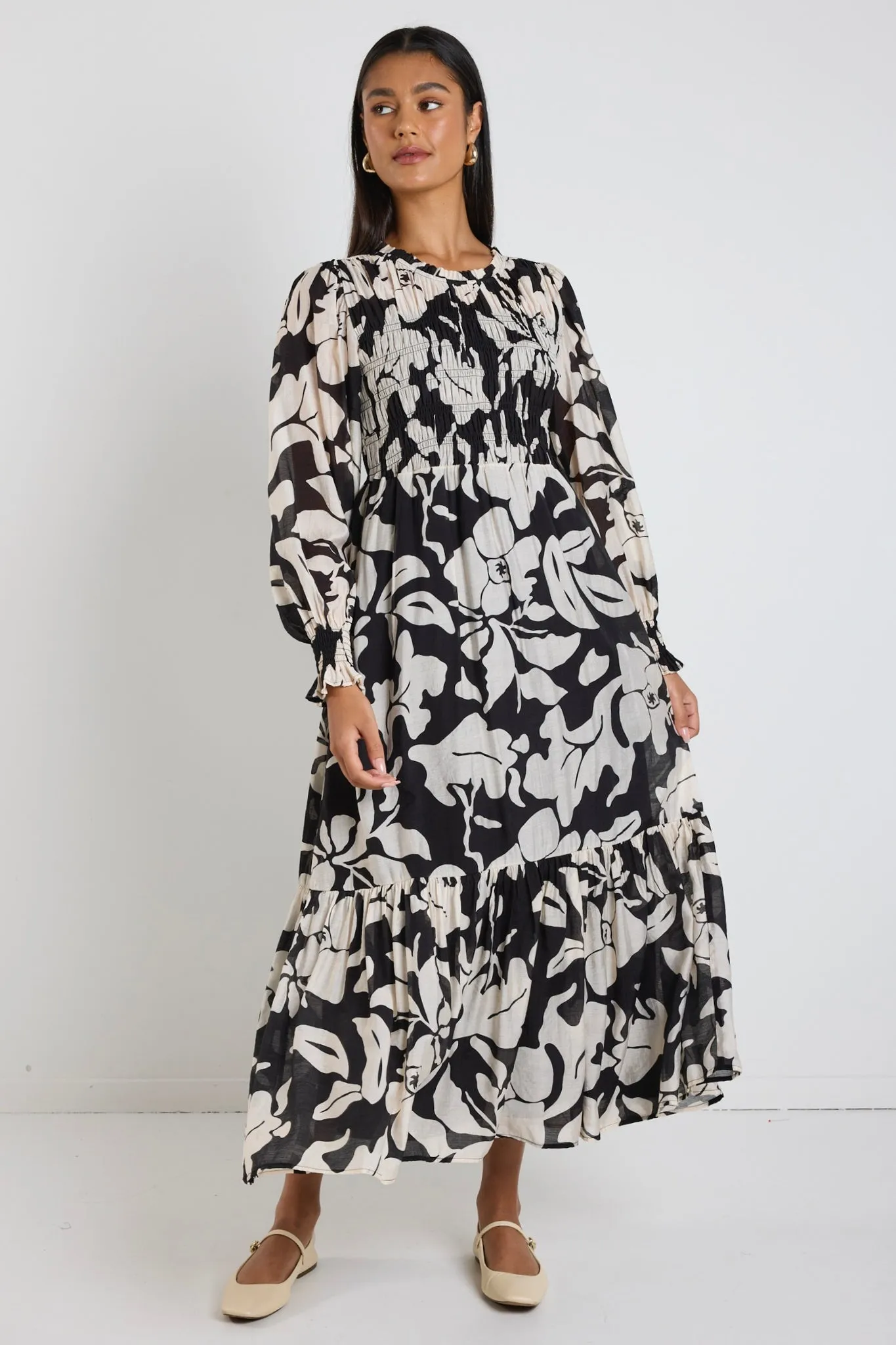 Limitless L/S Shirred Maxi Dress - Black Floral