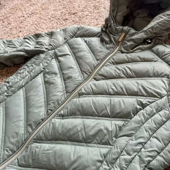 Michael Kors Packable Down Fill | Olive Green | Size Small