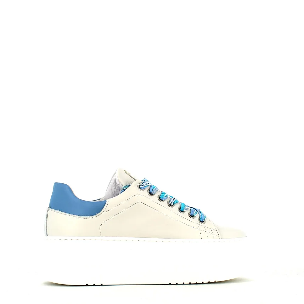 Méliné Leather Trainer White/Grey/Blue