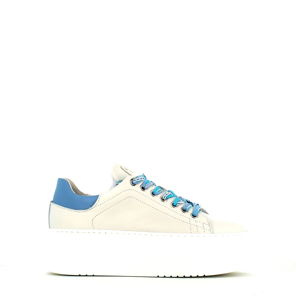 Méliné Leather Trainer White/Grey/Blue