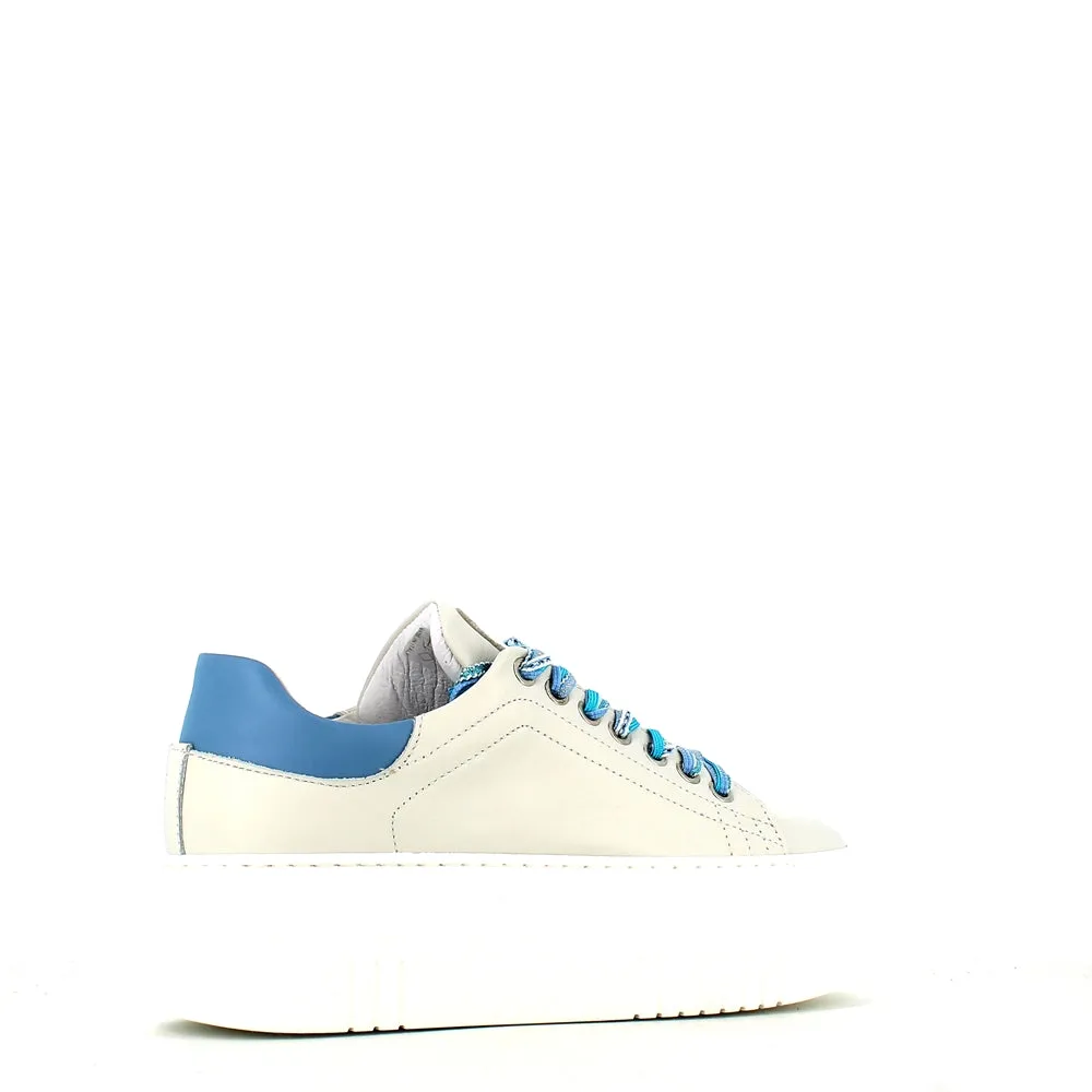 Méliné Leather Trainer White/Grey/Blue