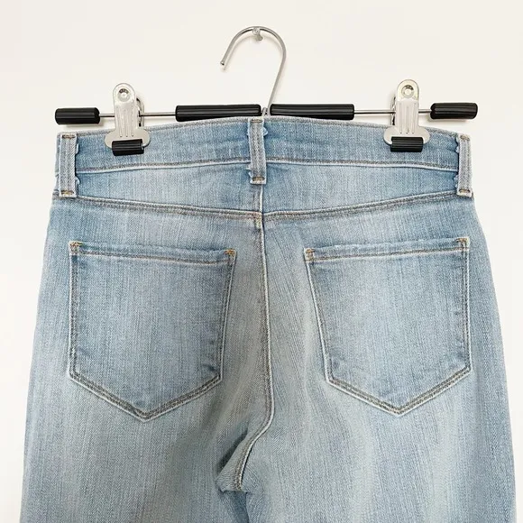 NWT L'AGENCE Straight Leg Relaxed Fit Distressed Jeans Light Wash Size 25