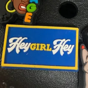 SHOE CHARMS - HEY GIRL HEY