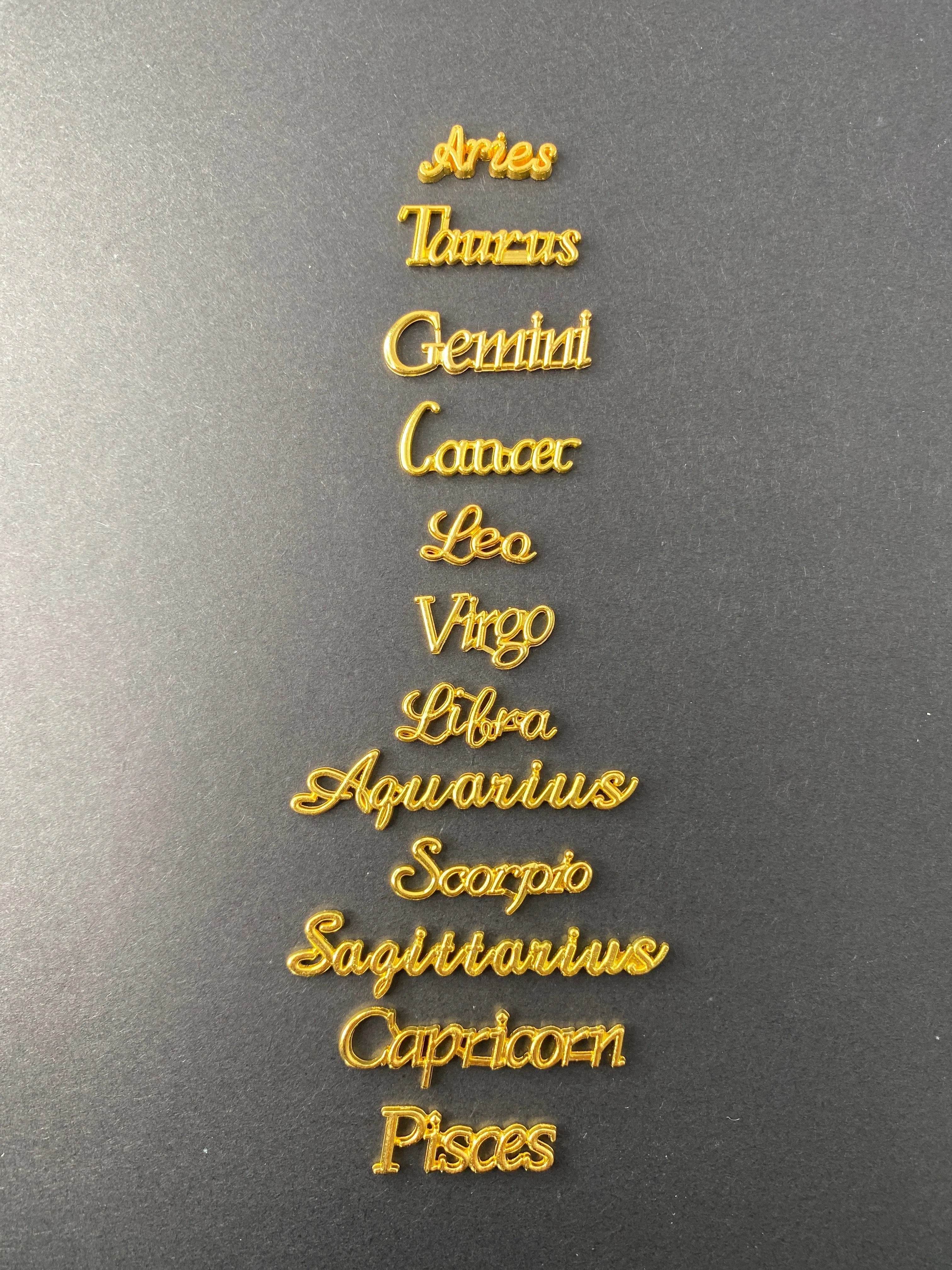 Zodiac Charms - Gold 12pc
